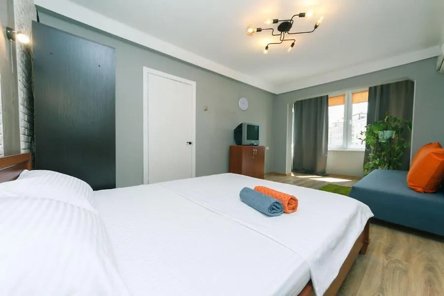 Apartment Near Dream Town Kiev